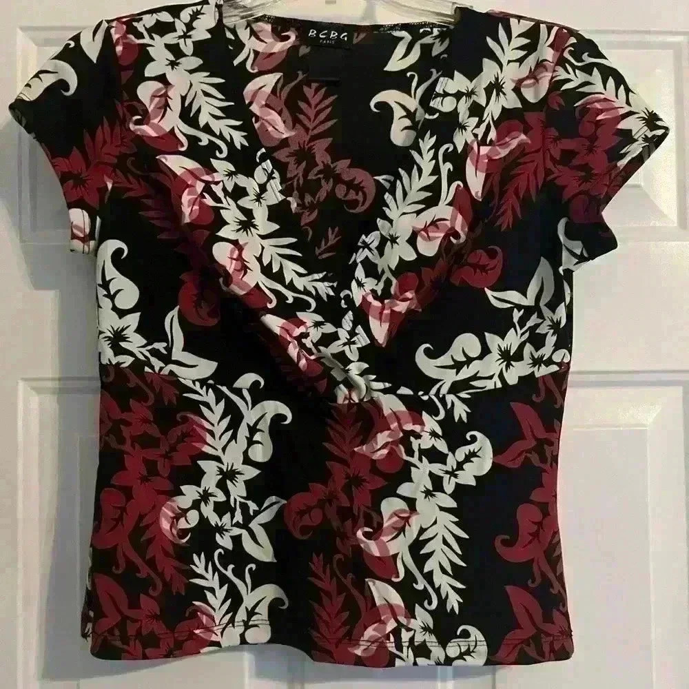 90s BCBG Top (must be bundled with another item)